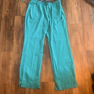 Heartsoul Scrub pants size medium petite
